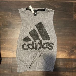 WOMENS ADIDAS MUSCLE TANK SZ M